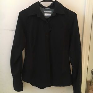 Black Columbia Long sleeve shirt.